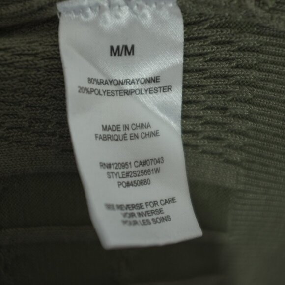 COPY - Pink rose willow green cable knit wrap sweater size M - Picture 7 of 8